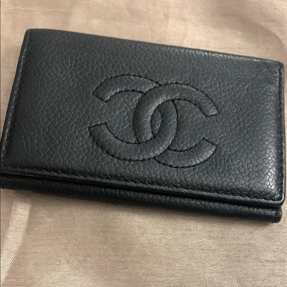 Chanel Black Key Card Holder with Iconic CC Logo hard to find EUC Authentic - Picture 10 of 14
